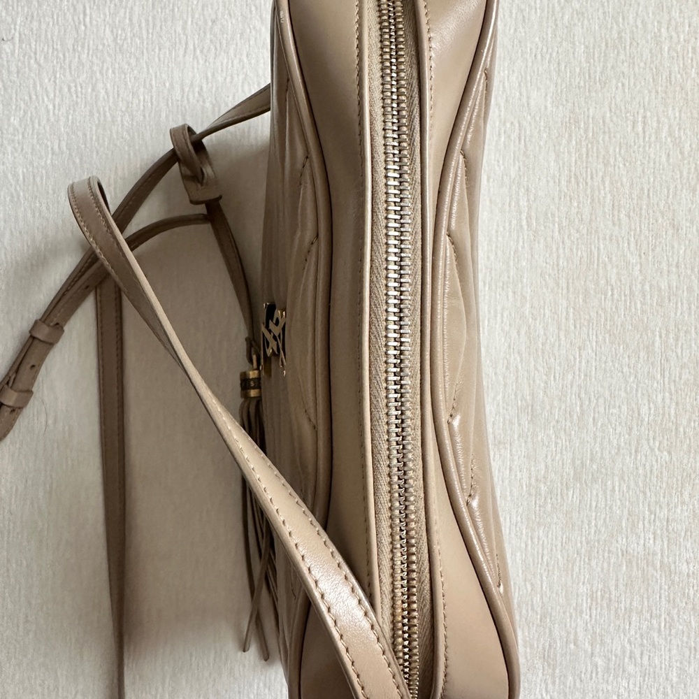 Lou Camera Bag in Quilted Leather - Picture 9 of 17